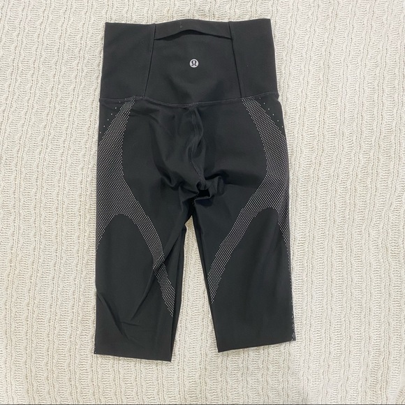 lululemon Mapped Out Tight - Picture 4 of 6